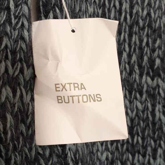 MODA International Gray & Light Blue Button Front Sweater. XS - Picture 6 of 8